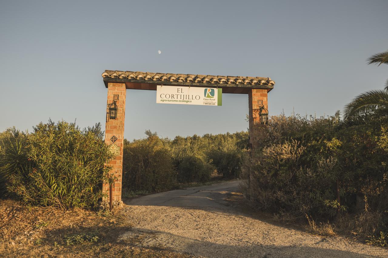 Agroturismo Ecologico El Cortijillo Guest House Luque Exterior photo